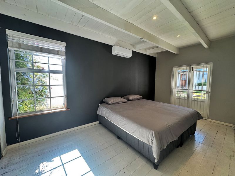 Charming Victorian Gem in Historic Church Street, Tulbagh – Modern Comfort Meets Heritage Elegance. - Photo 4