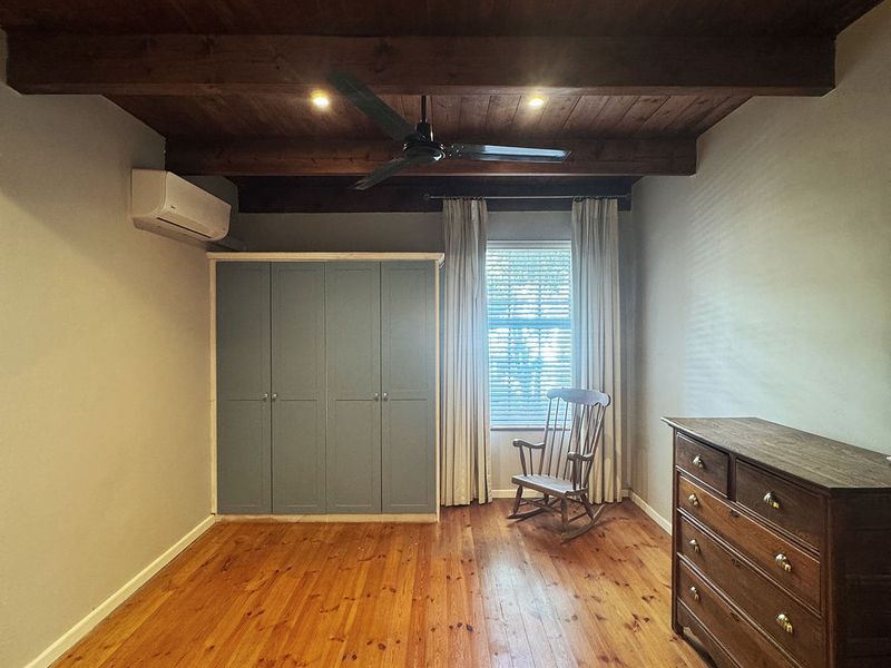 Charming Victorian Gem in Historic Church Street, Tulbagh – Modern Comfort Meets Heritage Elegance. - Photo 10