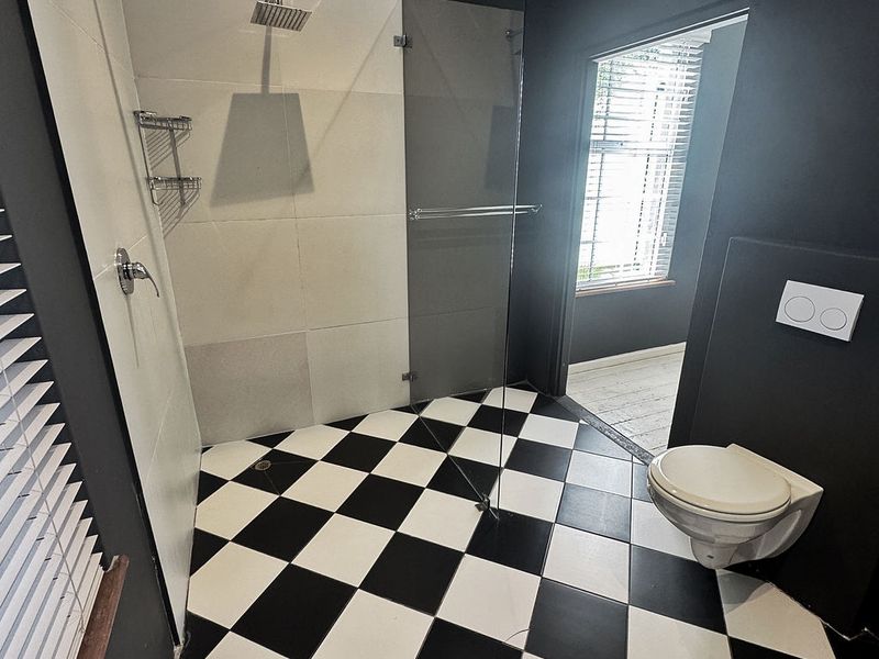 Charming Victorian Gem in Historic Church Street, Tulbagh – Modern Comfort Meets Heritage Elegance. - Photo 9