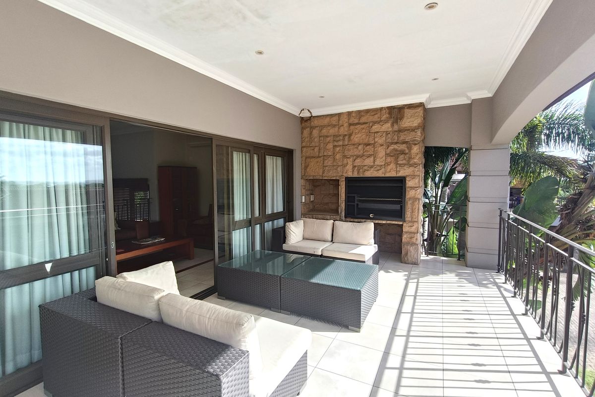 Exclusive, Luxury Townhouse with Private Pool - Photo 4