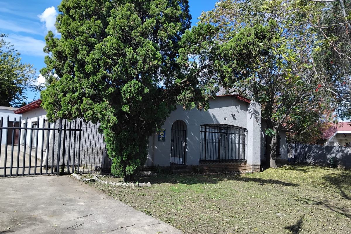 4 Bedroom house ext 8 - Photo 2