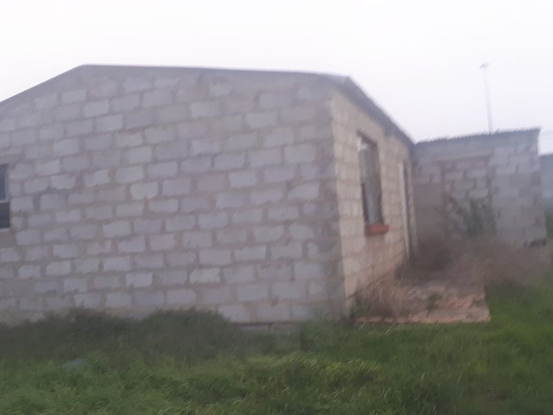 Corner Stand For Sale - Photo 4