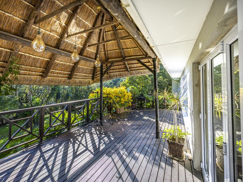 Urgent Sale | Modern Luxury Meets Glitz & Lifestyle - Photo 2