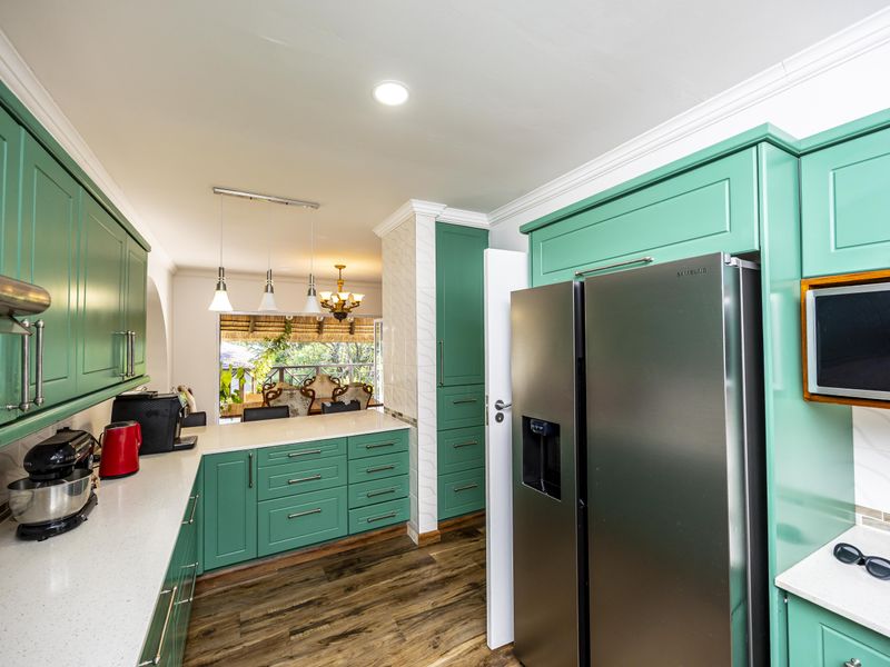 Urgent Sale | Modern Luxury Meets Glitz & Lifestyle - Photo 7