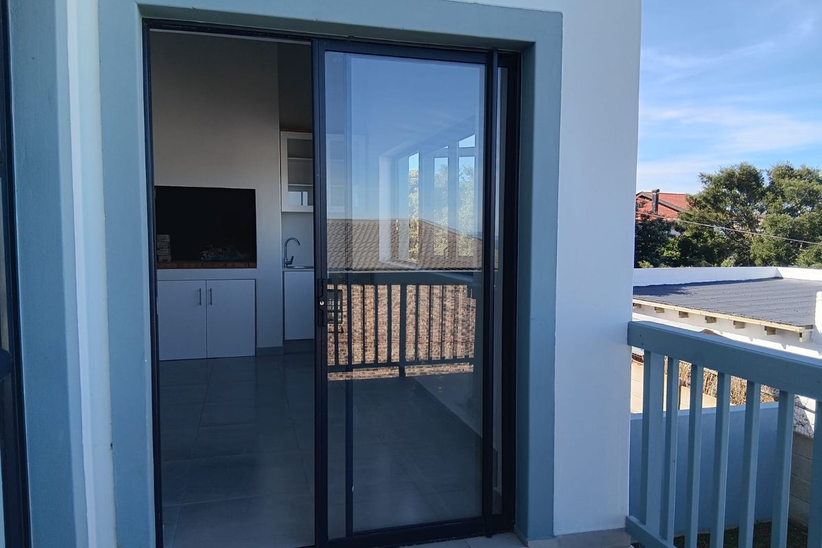 Oceanview Serenity: Stylish 3-Bedroom Home in Danabay for Rent - Photo 4