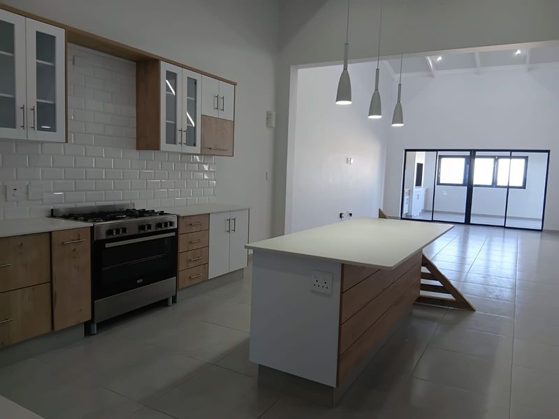 Oceanview Serenity: Stylish 3-Bedroom Home in Danabay for Rent - Photo 10