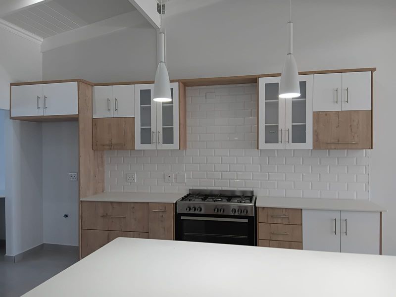 Oceanview Serenity: Stylish 3-Bedroom Home in Danabay for Rent - Photo 9