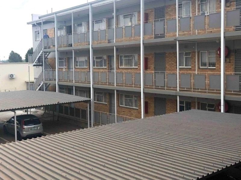 2-Bedroom Apartment at Berma - Photo 3