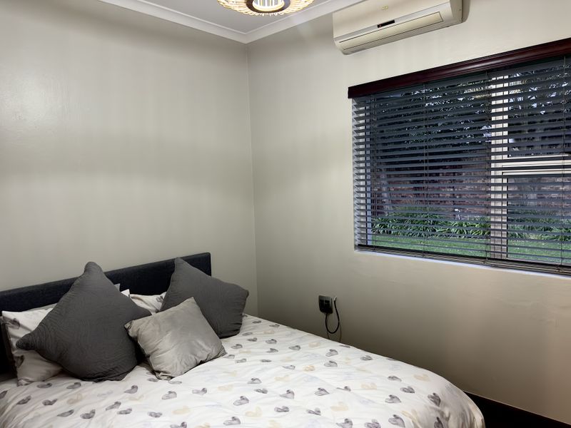 Modern 3-Bedroom Home with Income Potential. - Photo 10