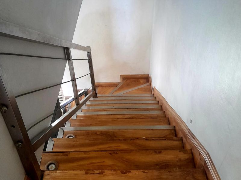 2 Bedroom Duplex Townhouse in Strubensvallei - Pet Friendly - Photo 9