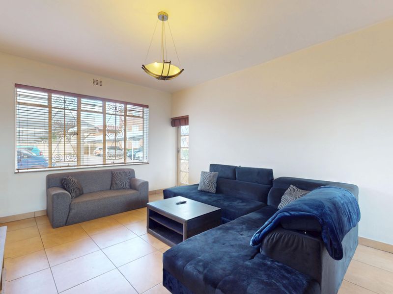 Stylish 1-Bedroom Flat with Modern Finishes - Photo 8