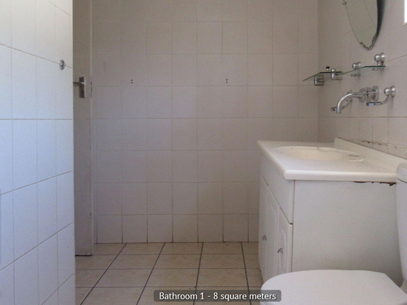 A canvvass to start changing theis once loved 3 bedroom family house in to your dream home - Photo 7