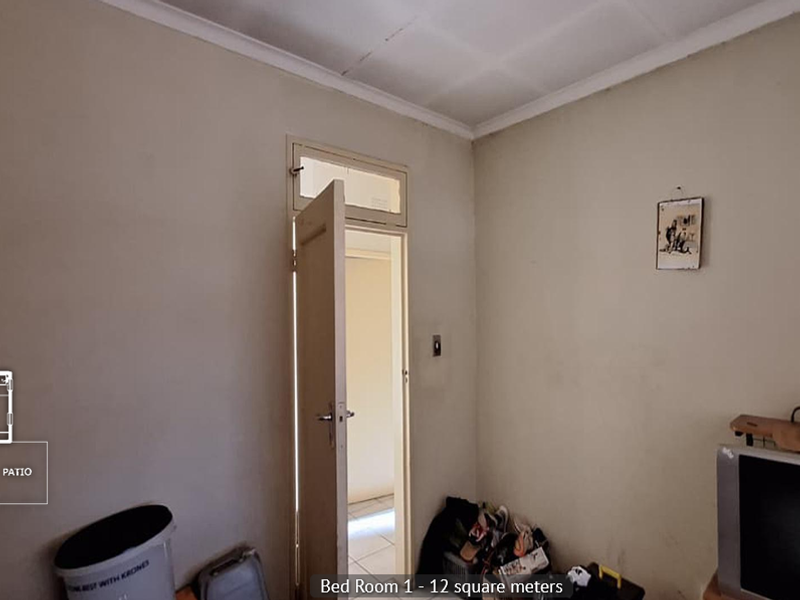 3 bedroom Fixer upper Wentworthpark Krugersdorp  make your offer - Photo 6