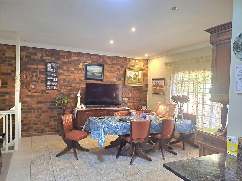 RANT EN DAL..... FOR SALE. THE PERFECT FAMILY HOME, FOR ENTERTAINING WITH INCREDIBLE VIEWS - Photo 8