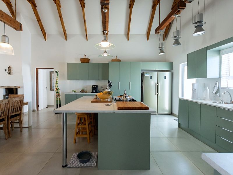 Stylish Beachside Home in Dwarskersbos - Photo 2