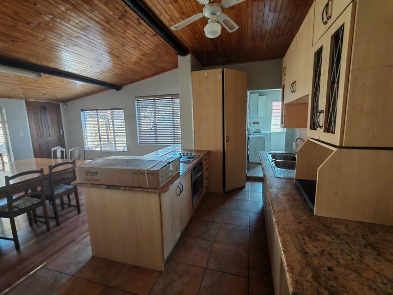 3 Bedroom house for Sale in old Vaalpark with Flatlet - Photo 8