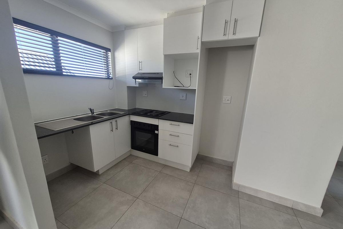 Modern and Secure Living in Sought-After Hesketh Country Estate - Photo 4