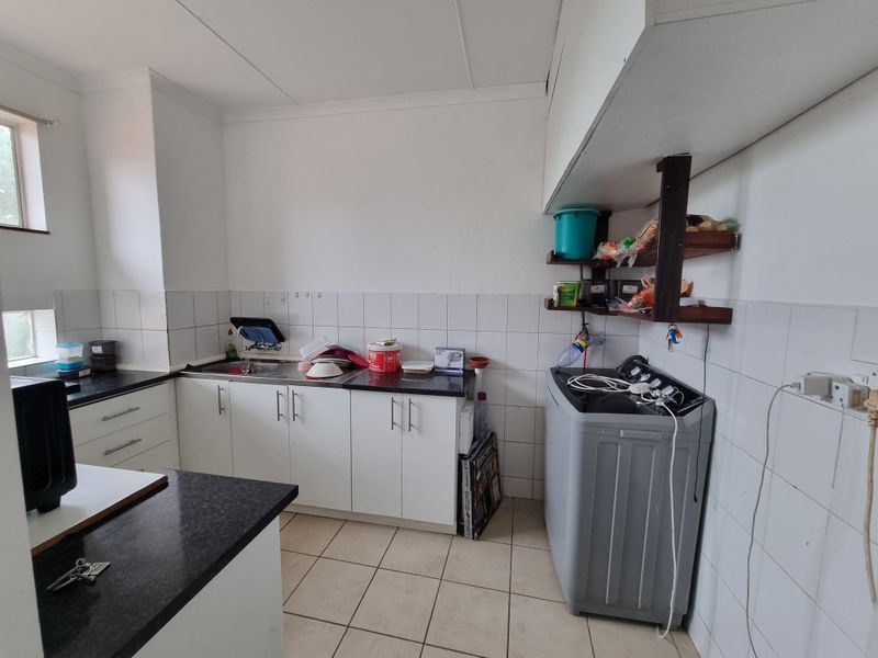 Apartment For Sale - Photo 2