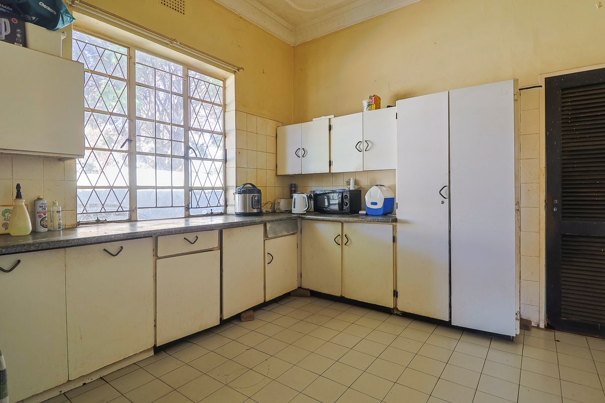 Income-Generating Property - Photo 4