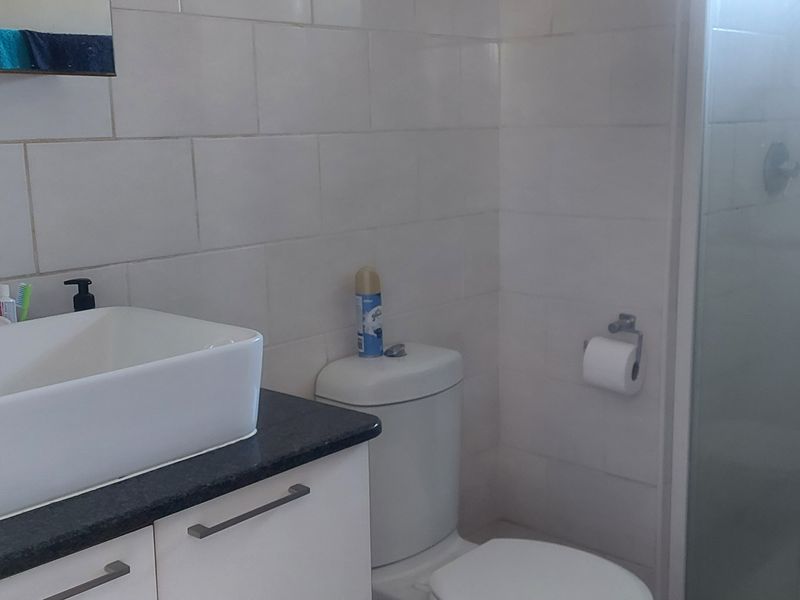 INVESTORS OPPORTUNITY- 1 BEDROOM APARTMENT AT BO-DORP - Photo 7