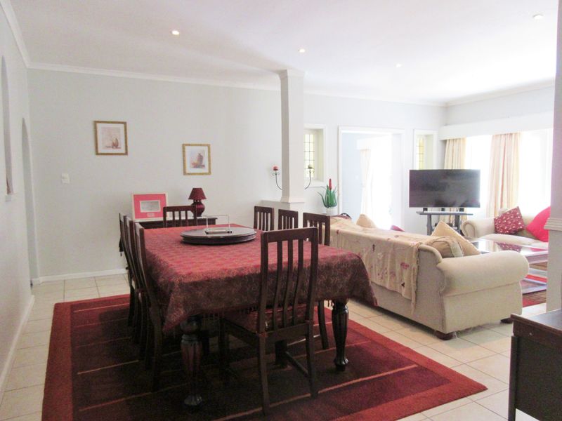 Spacious Character Home on Expansive Parklike Grounds with Flat - Photo 5