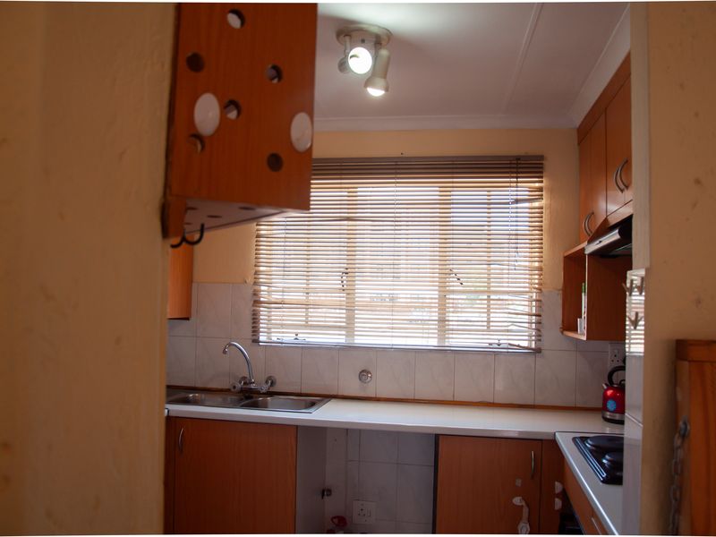 Charming  Ground Floor Apartment in Vorna Valley - Photo 3