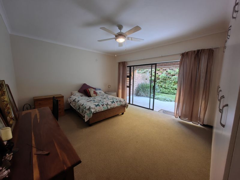 Spacious apartment with Private Garden & Patio in Secure Lifestyle complex - Photo 5