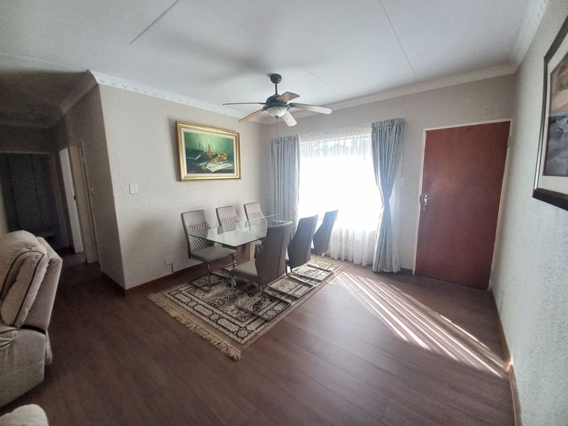 Your Dream Home Awaits - Photo 7