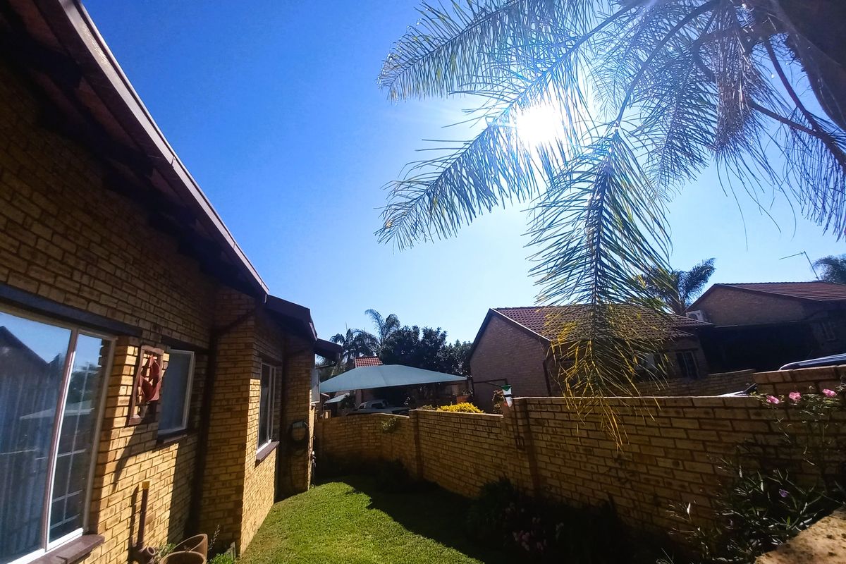 Your Dream Home Awaits - Photo 3