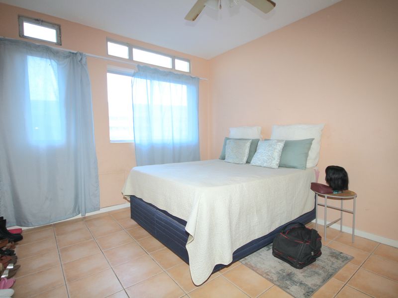 Spacious flat perfect for first time home buyers!!!! - Photo 7