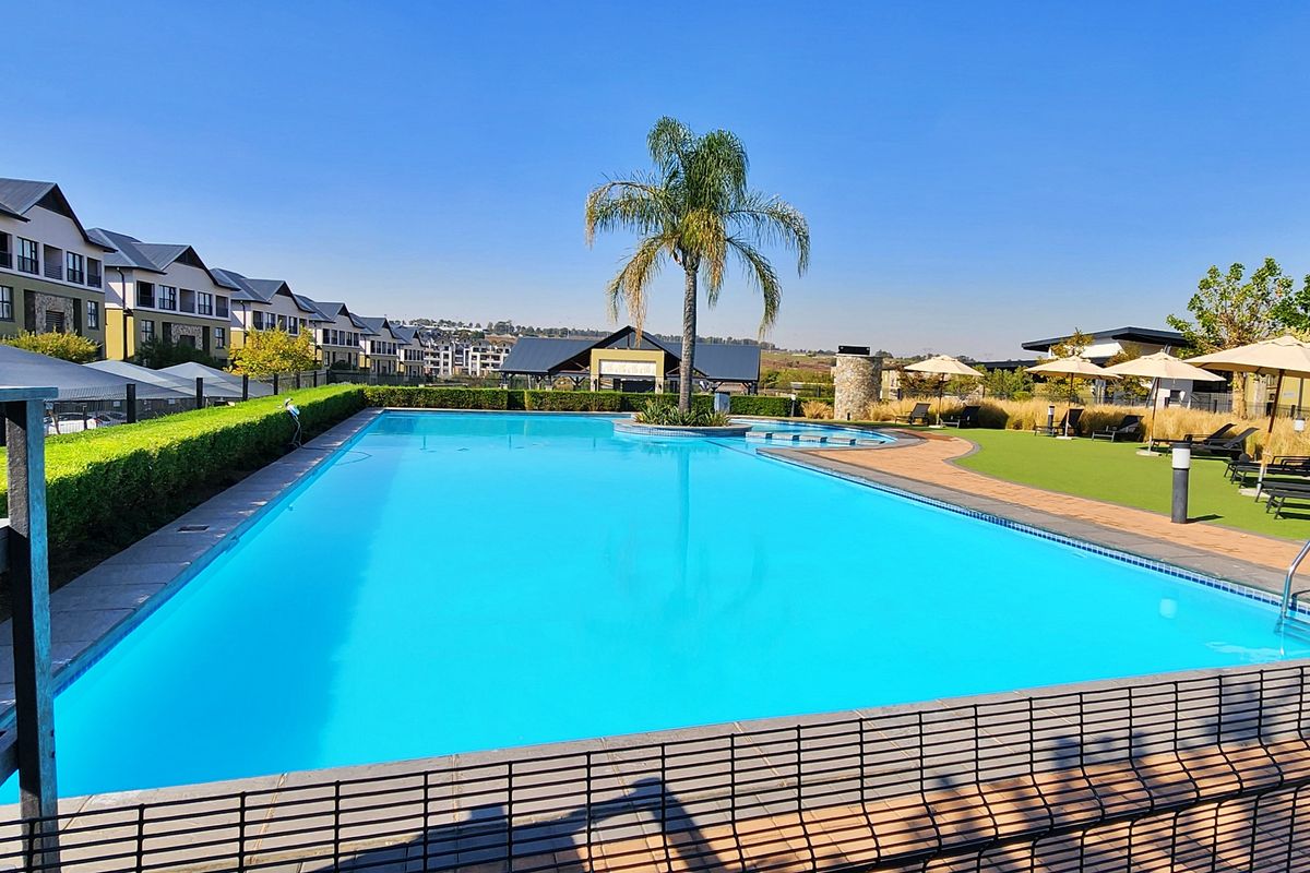 NEAT AS A PIN !! - One Bedroom Apartment in Kikuyu Waterfall Estate - Photo 4