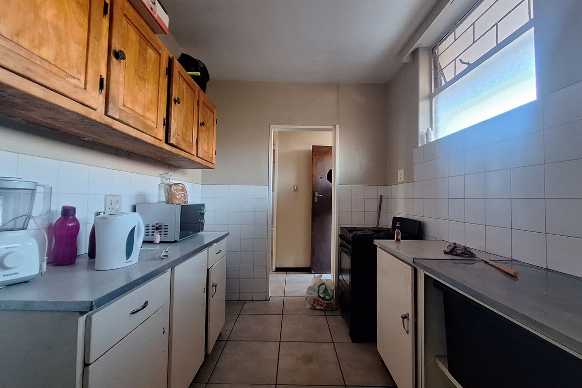 A Steal of a Deal — Spacious Investor’s Gem - Photo 4