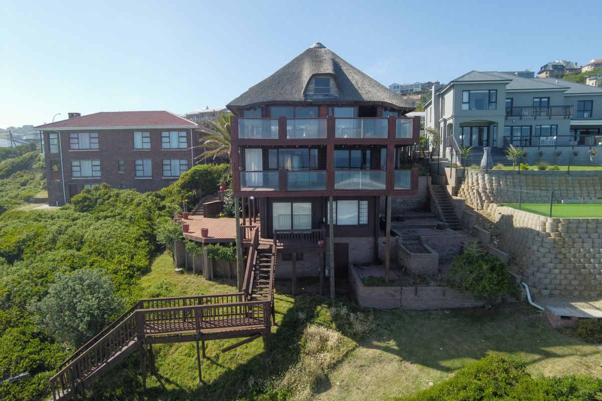 New release – Authentic beachfront living at Its best - Photo 3