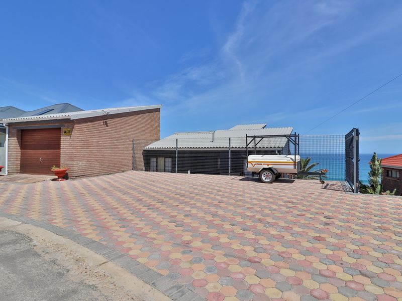 New release – Authentic beachfront living at Its best - Photo 10
