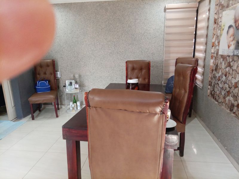HOUSE FOR SALE - Photo 10