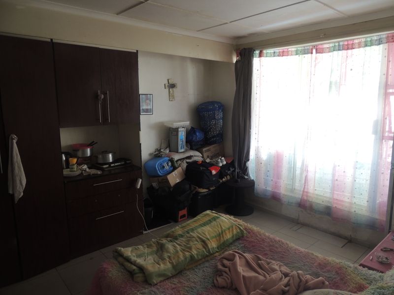 Investor’s Jackpot - Photo 6