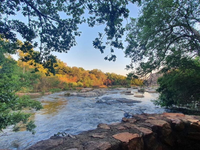 Exclusive Business & Lifestyle Estate in the Crocodile River Reserve - Photo 2