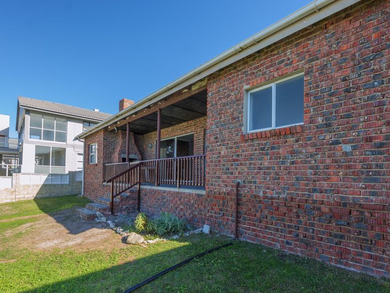 Neat 3-Bedroom Long-Term Rental in Agulhas –  Coastal Home! - Photo 1