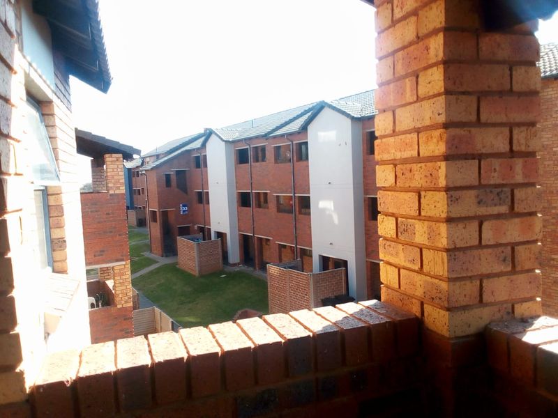 Charming 2 bedroom apartment for sale - Photo 2