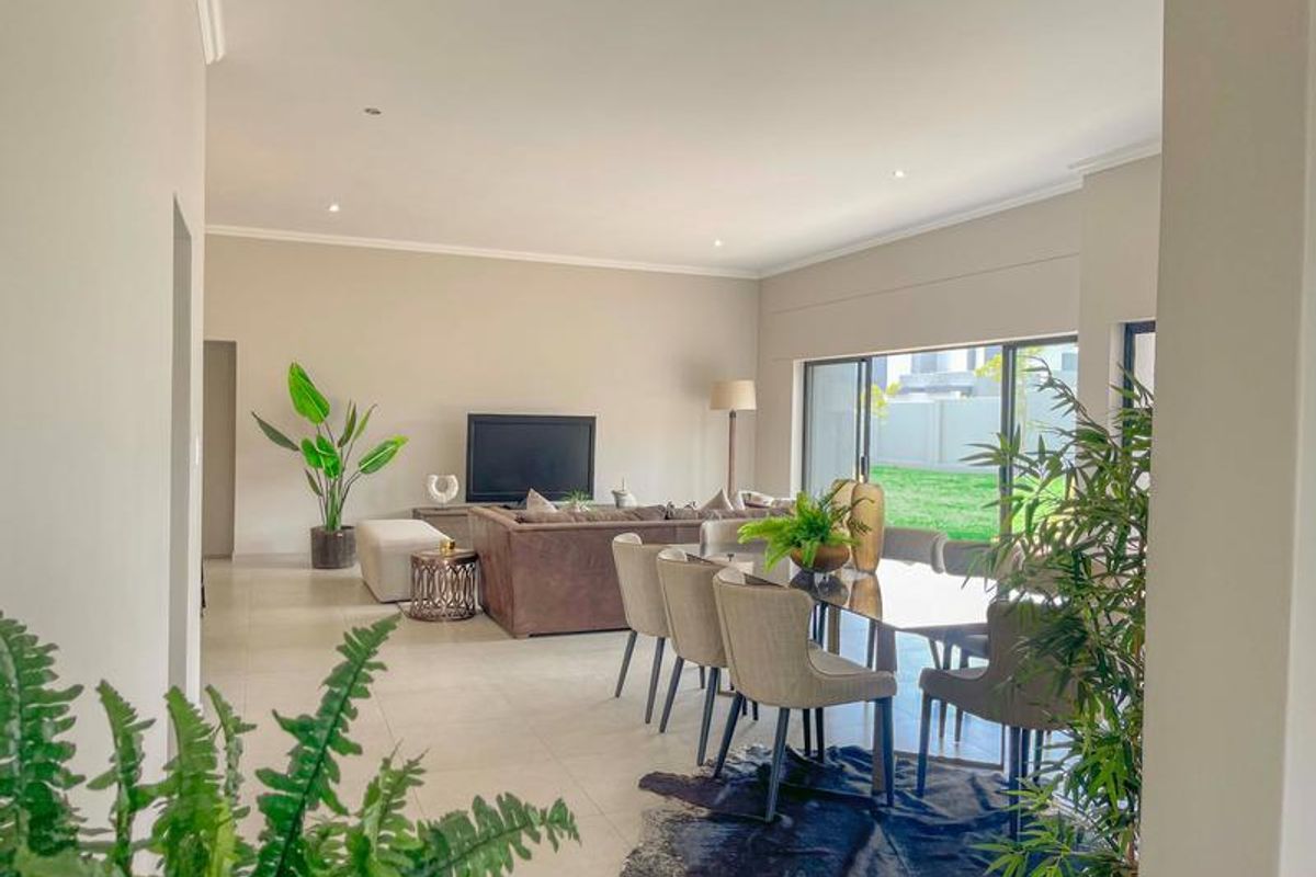 Modern Luxury in Midstream Estates – No Transfer Duty - Photo 5