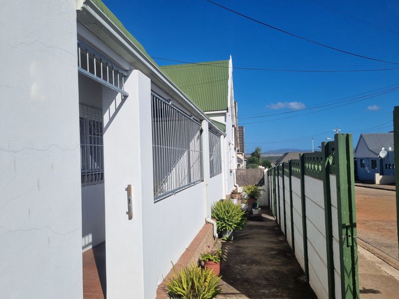 Double Delight! - Photo 6