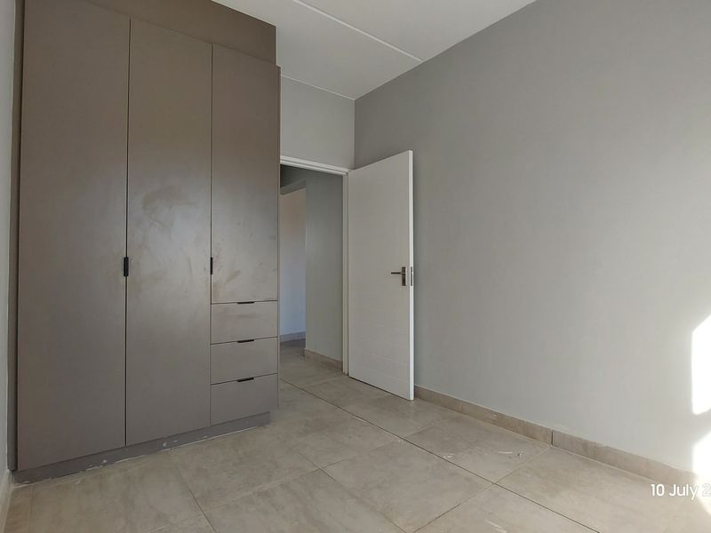 NEW DEVELOPMENT selling off-plan. Buy direct from the developer and SAVE! BUY-TO-LET investment - Photo 8