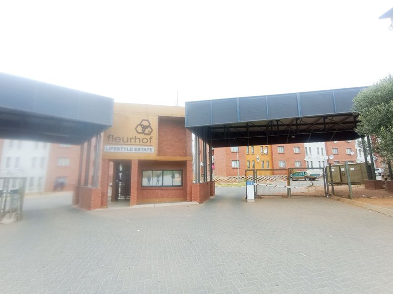 2 Bedroom Apartment for Sale - Fleurhof Lifestyle Estate - Photo 1