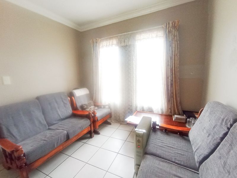 2 Bedroom Apartment for Sale - Fleurhof Lifestyle Estate - Photo 4