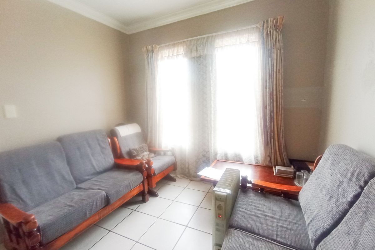 2 Bedroom Apartment for Sale - Fleurhof Lifestyle Estate - Photo 4