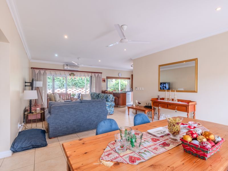 Secure, Stepless Simplex in Prime Durban North Complex - Photo 10