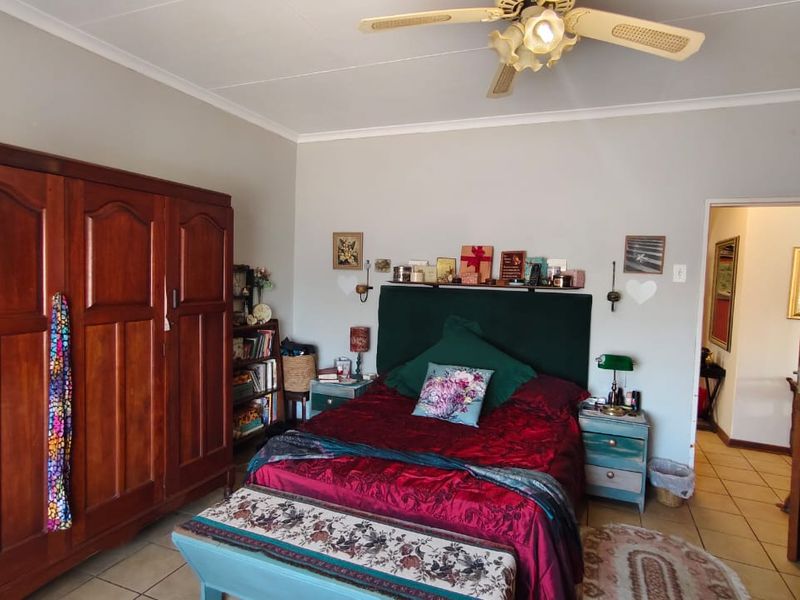 Well maintained family home - Photo 10