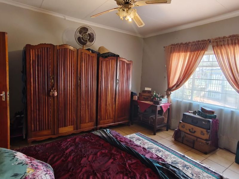 Well maintained family home - Photo 8