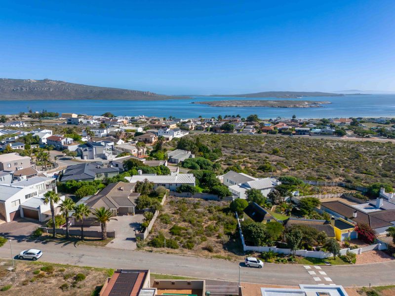 Bidding starts at R3.8 Million!!! - Photo 10