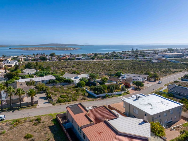 Bidding starts at R3.8 Million!!! - Photo 8